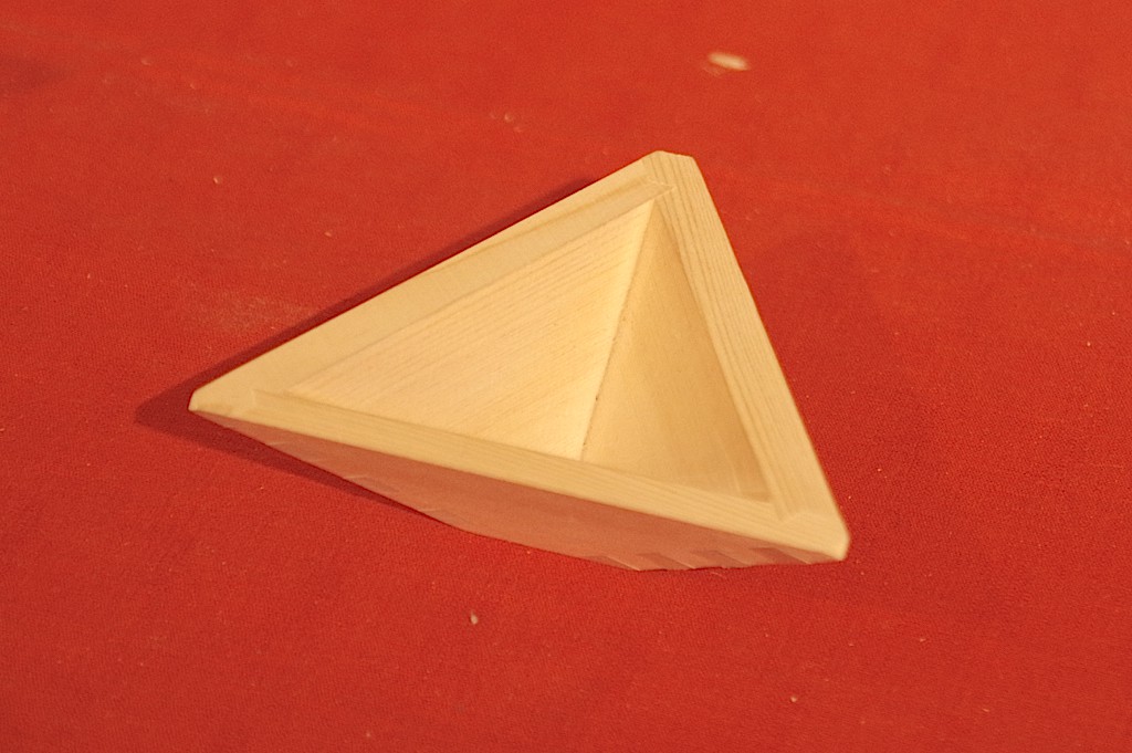 三角の枡