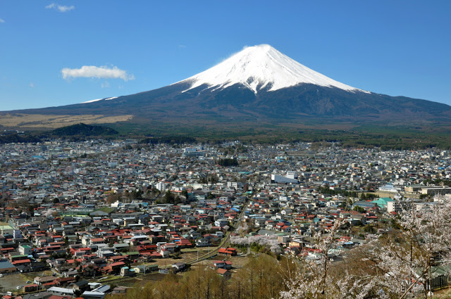 ヤマナシハタオリトラベル、テンジン