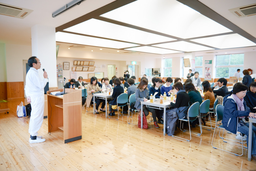 工場見学の説明