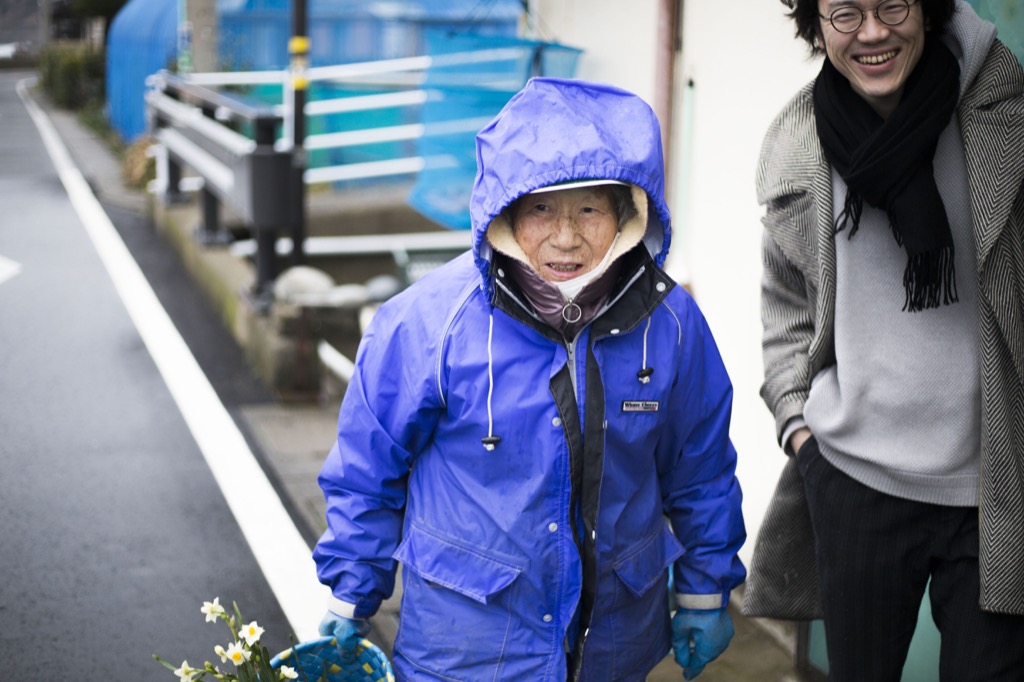 水仙売りのおばちゃん