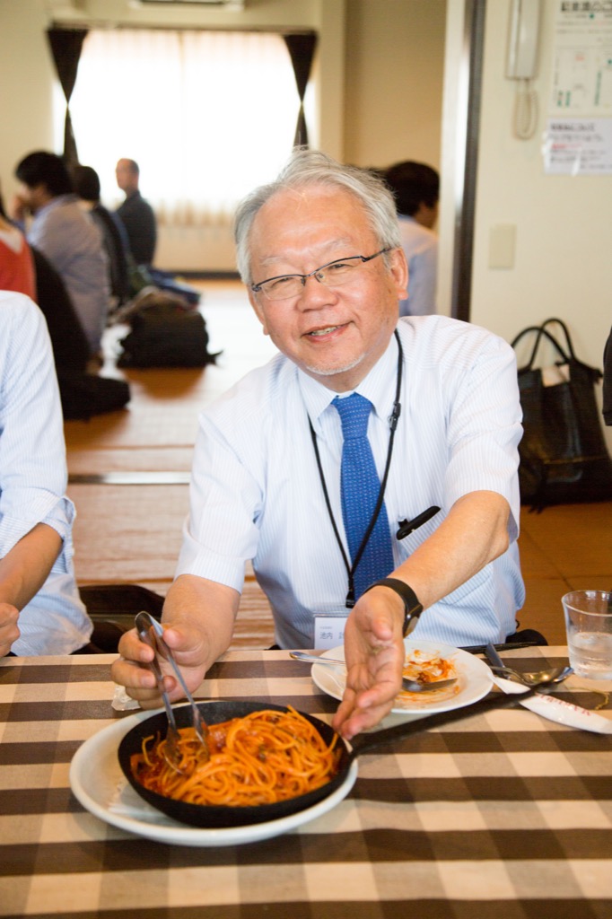 会長とナポリタン