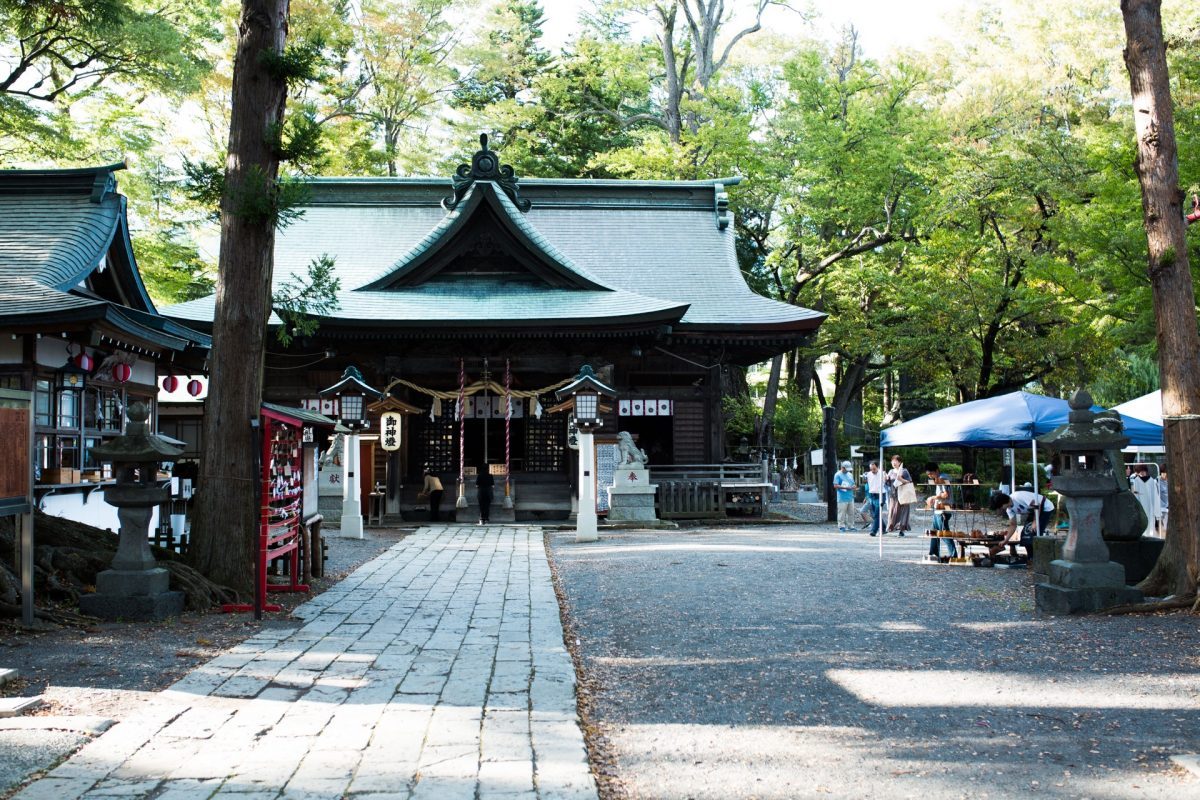 ハタフェス_小室浅間神社の参道